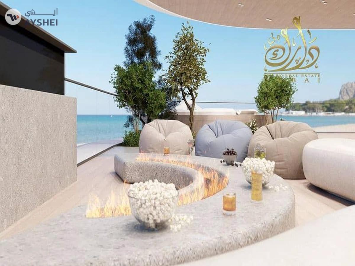 BEACH EVERYWHERE -HIGH FLOOR-PRIVATE POOL -12% ROI-4-4