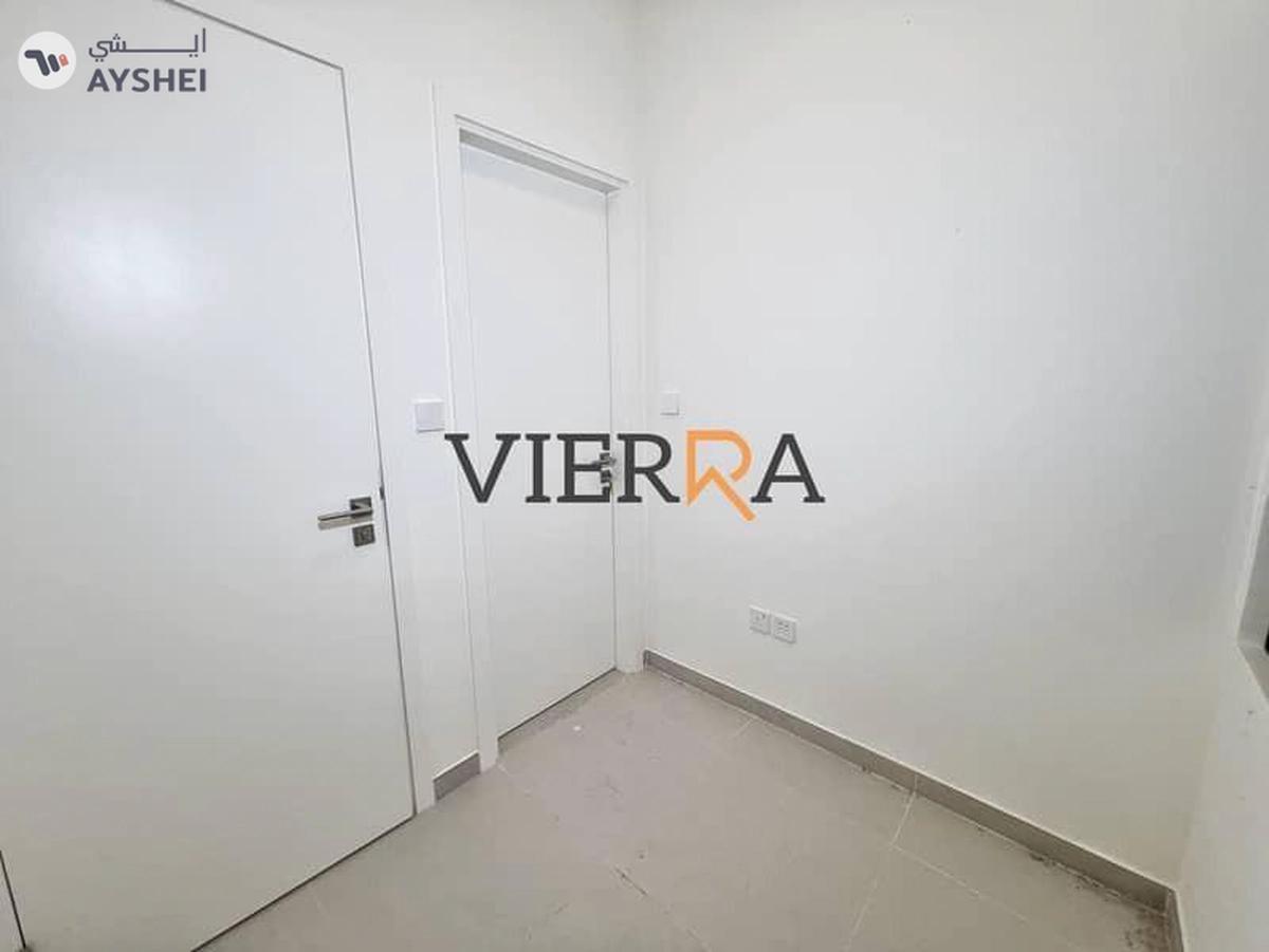 Brand New l Vacant l Prime Location-6-6