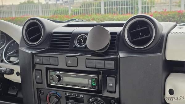 Land Rover MADefender 110 Pickup High Cap