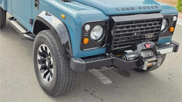 Land Rover MADefender 110 Pickup High Cap