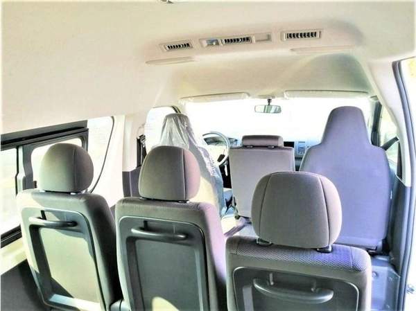 Toyota Hiace 2.5 engine // 2023 model