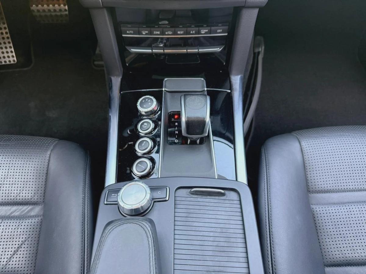 Mercedes Benz E63 AMG-13-13