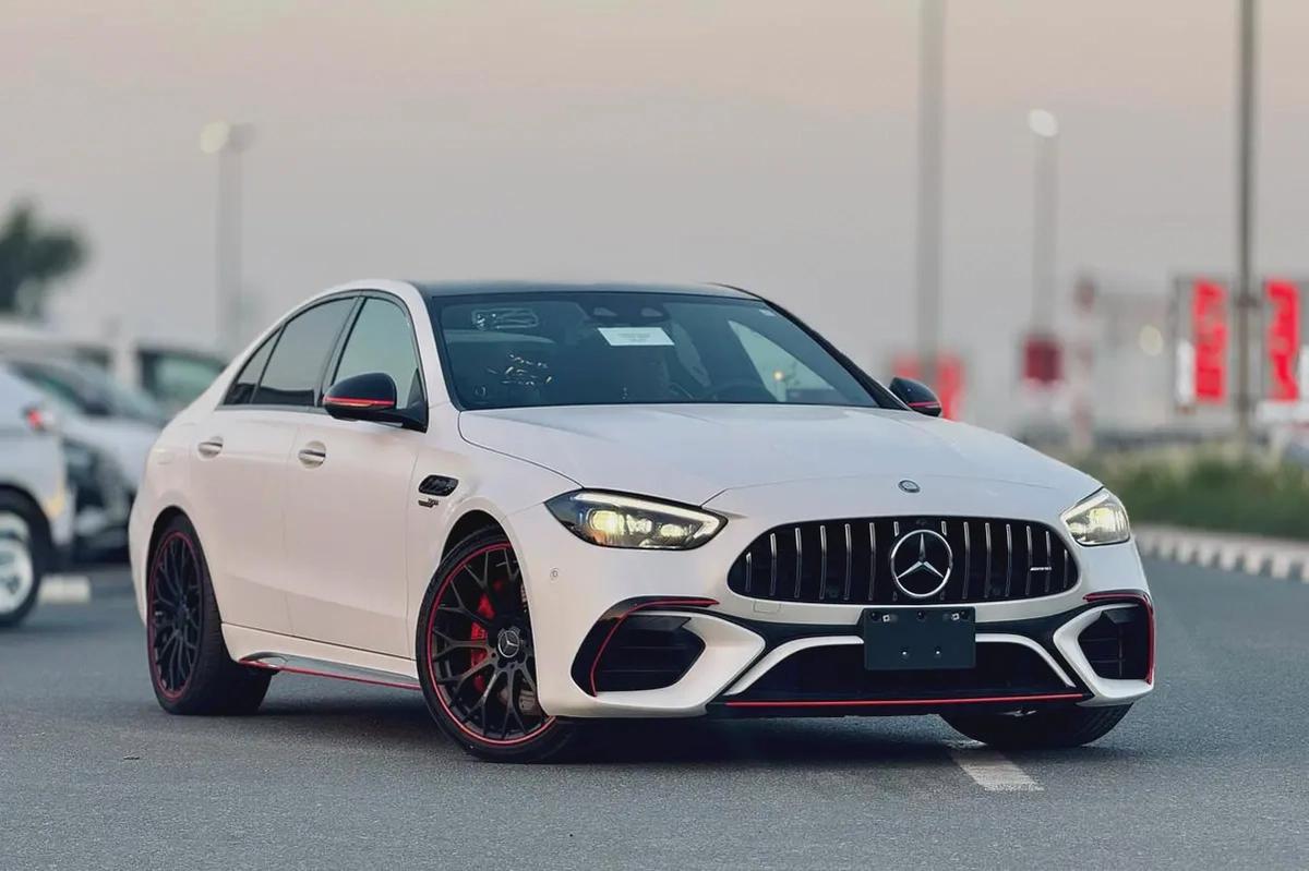 BENZ C63s | E PERFORMANCE | 2024 | 1739Km ONLY| BRAND NEW | FRESH JAPAN IMPORT-0-0