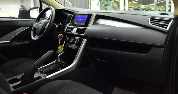 Mitsubishi Xpander Delivery ( 2020 Model ) in White Color GCC Specs