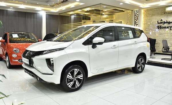 Mitsubishi Xpander Delivery ( 2020 Model ) in White Color GCC Specs
