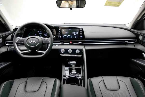 AED 813 Monthly l Hyundai Elantra GLX Elite 1.5L l Zero Down Payment | 1 Year Warranty