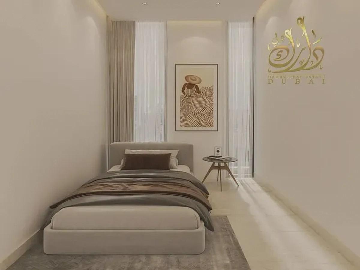 DESTRESS PRICE--SPECIAL DISCOUNT--SPACIOUS LAYOUTS-4-4