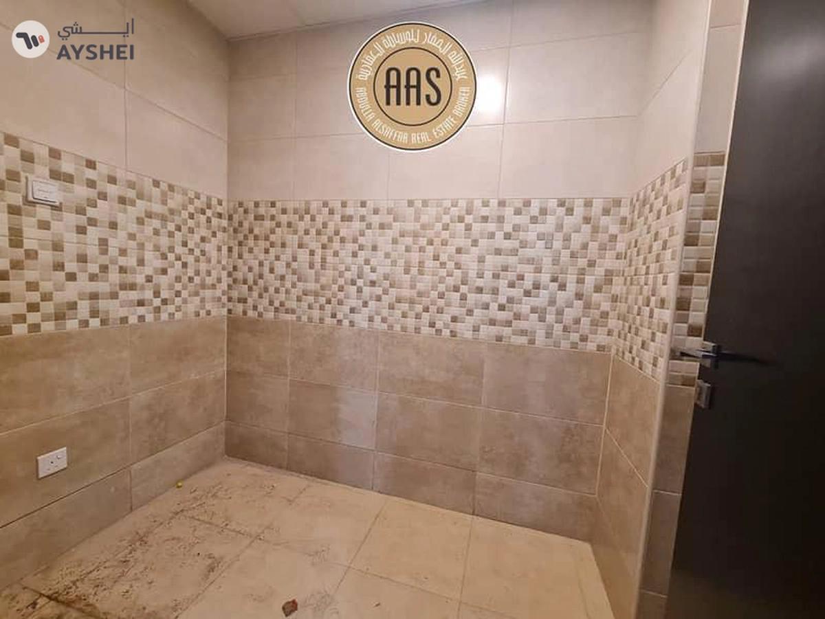 Chiller free luxurious huge 2bhk with laundry room-10-10