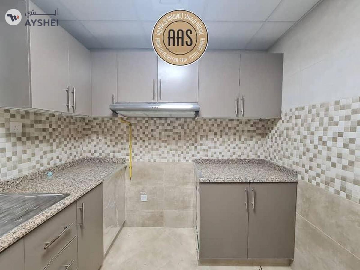 Chiller free luxurious huge 2bhk with laundry room-5-5