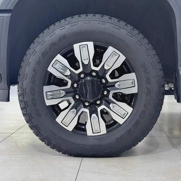 2025 GMC Sierra Denali 2500 HD DIESEL LONG