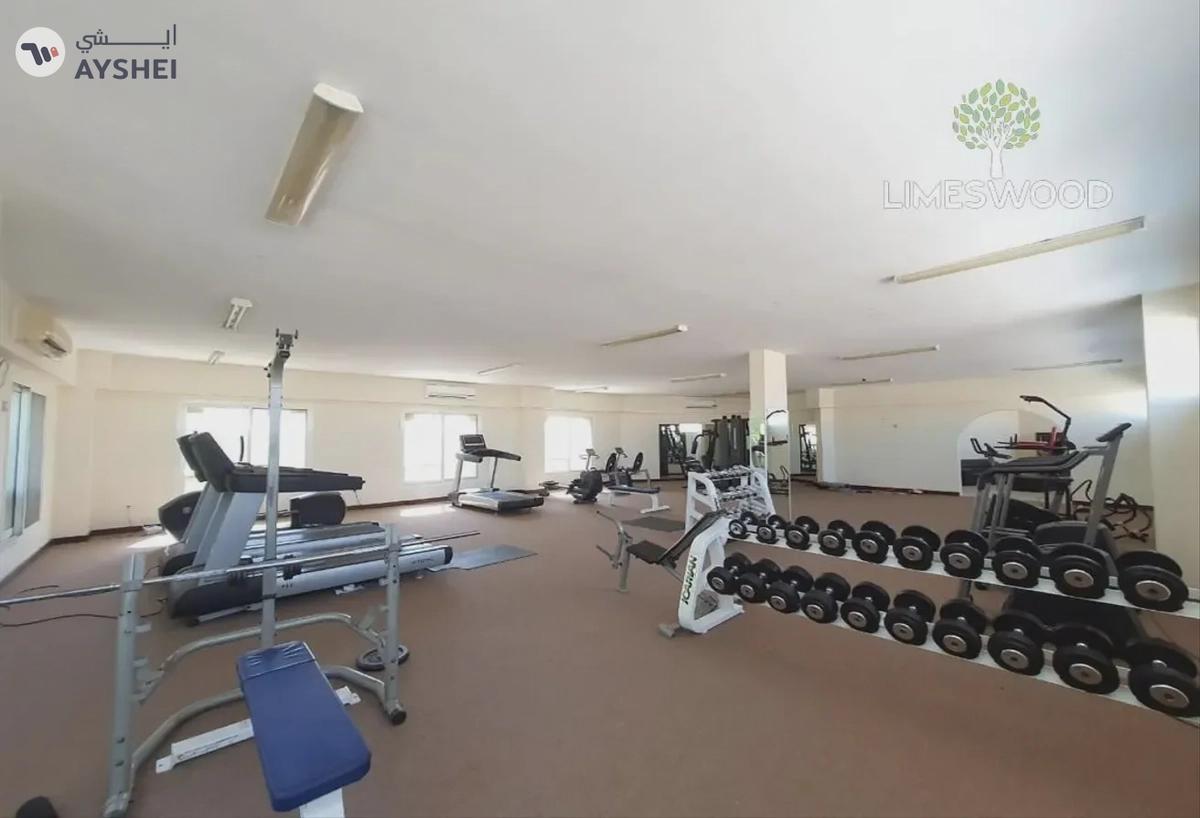 VILLA FOR RENT IN MIRDIF VILLAS, MIRDIF Beautiful and Well Maintained 4 Bedrooms Villa-11-11