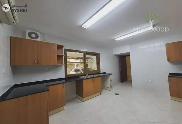 VILLA FOR RENT IN MIRDIF VILLAS, MIRDIF Beautiful and Well Maintained 4 Bedrooms Villa