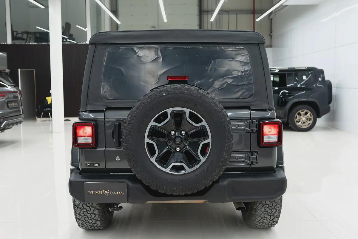 2019 JEEP WRANGLER UNLIMITED SPORTS IN EXCELLENT CONDITION-6-6