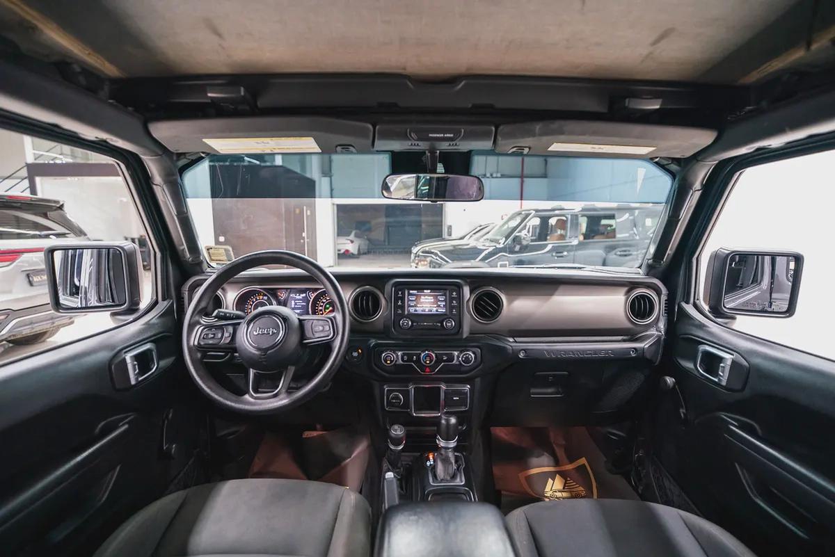 2019 JEEP WRANGLER UNLIMITED SPORTS IN EXCELLENT CONDITION-9-9