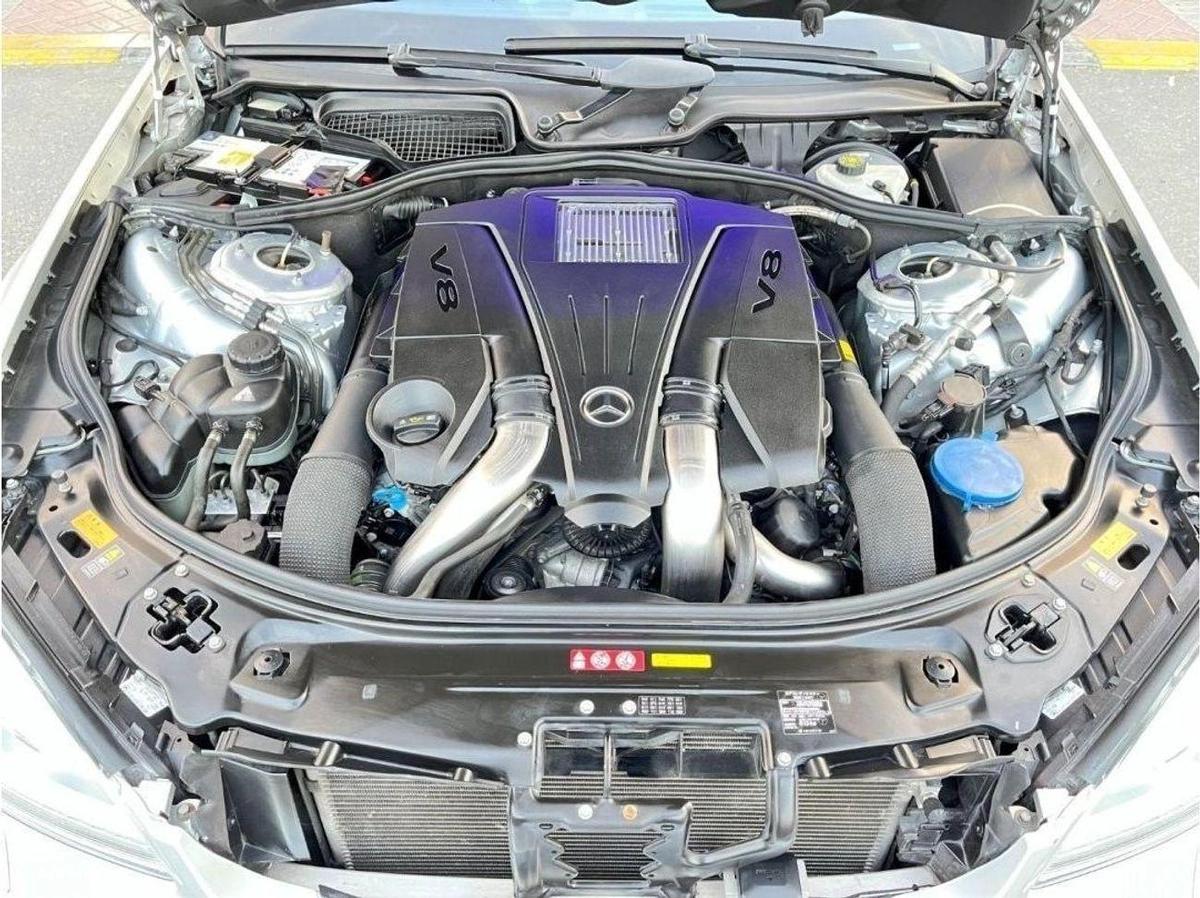 Mercedes Benz S550-4-4