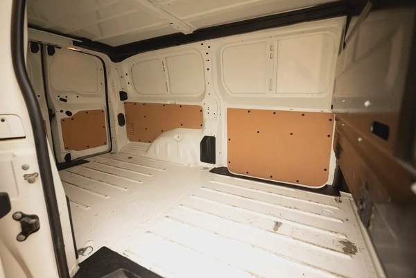 Peugeot Expert | Delivery Van | Automatic Diesel | GCC Specs | Ref#P01949