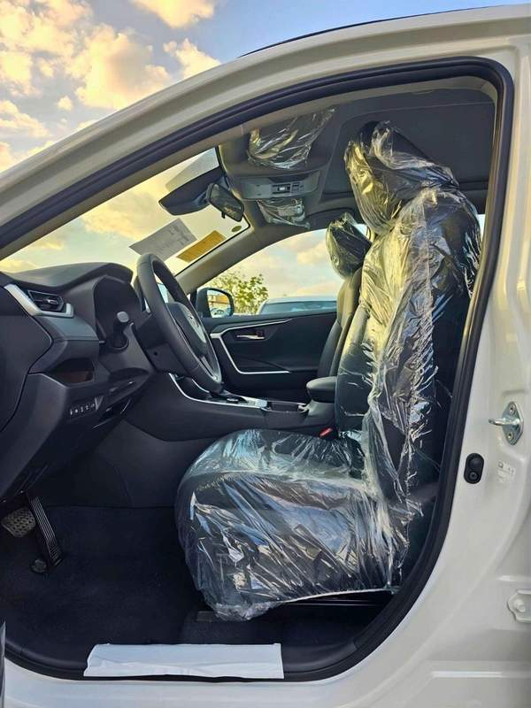 Toyota RAV4 ADVENTURE CVT FLAGHSIP / 2.0L PETROL AWD / RADAR, PANORAMIC ROOF, LEATHER WITH POWER SEAT (CODE # RA