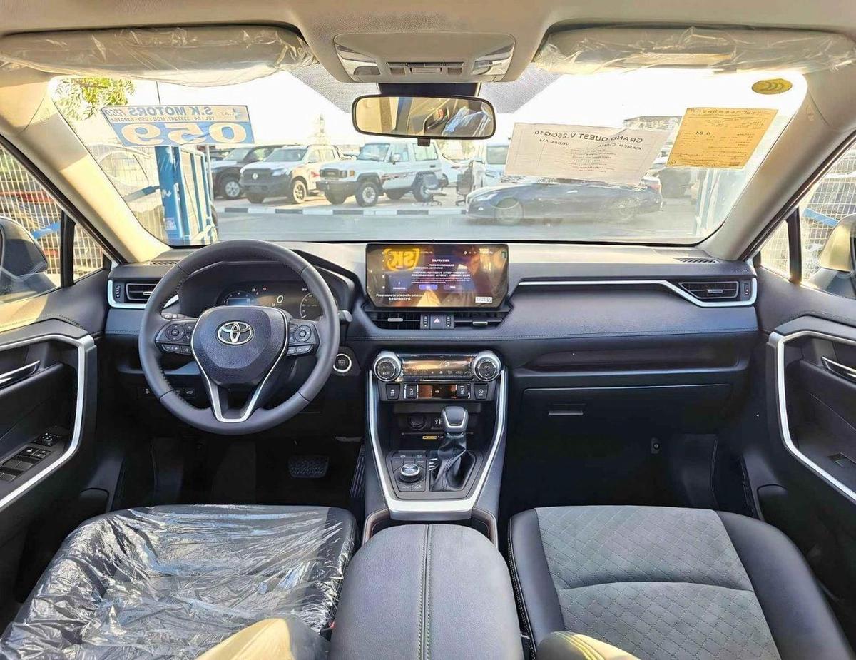 Toyota RAV4 ADVENTURE CVT FLAGHSIP / 2.0L PETROL AWD / RADAR, PANORAMIC ROOF, LEATHER WITH POWER SEAT (CODE # RA-13-13