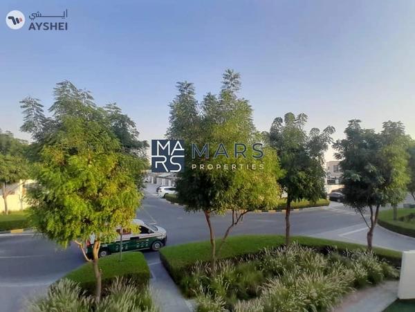 Lavish luxury | Specious | 4bhk | greatest garden | zero serives charge