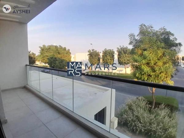 Lavish luxury | Specious | 4bhk | greatest garden | zero serives charge