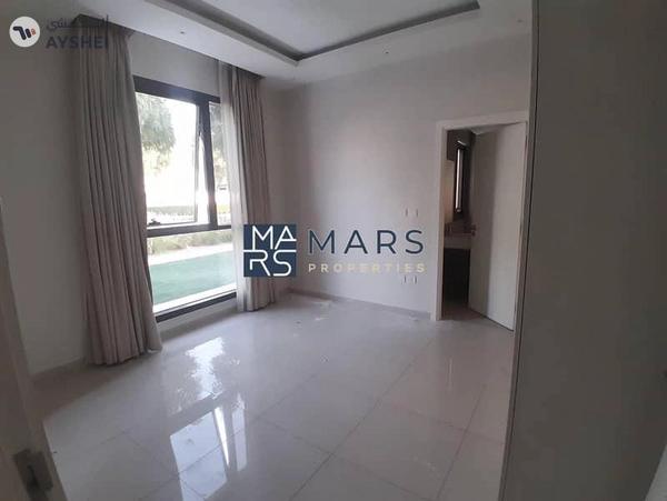 Lavish luxury | Specious | 4bhk | greatest garden | zero serives charge