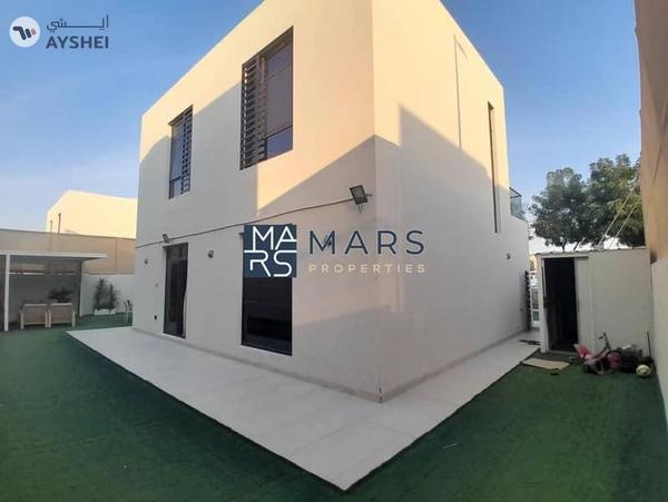 Lavish luxury | Specious | 4bhk | greatest garden | zero serives charge