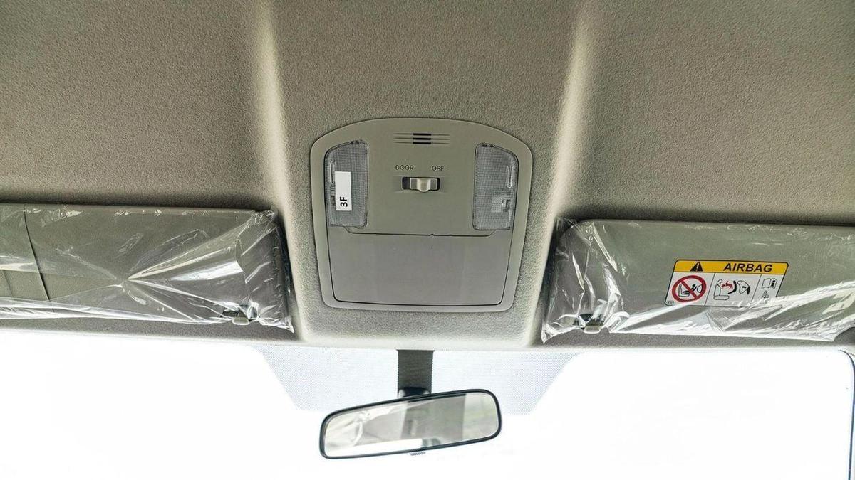 Toyota Fortuner 2.4L DIESEL 2025 WHITE-22-22