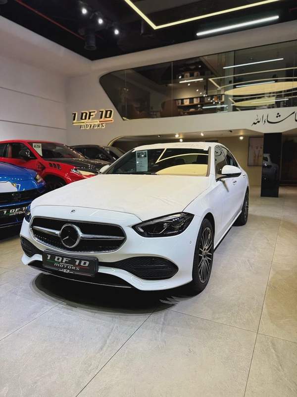 2025 MERCEDES C 200 BRAND NEW