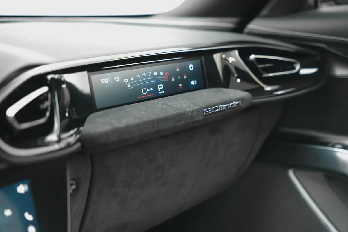 2025 FERRARI 12 CILINDRI WITH 7 YEARS SERVICE CONTRACT-10-10