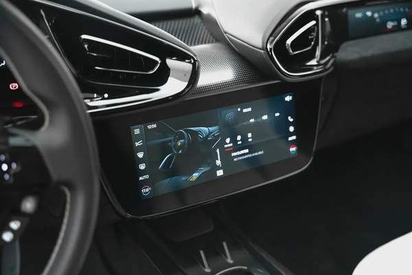 2025 FERRARI 12 CILINDRI WITH 7 YEARS SERVICE CONTRACT