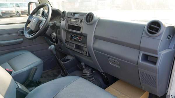 Toyota Land Cruiser Pick Up