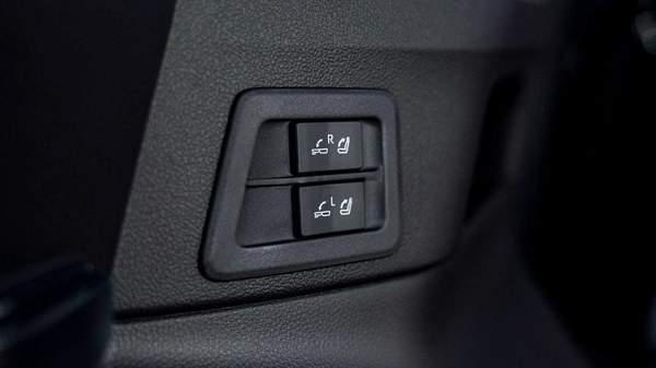 Toyota Land Cruiser VXR 3.5L