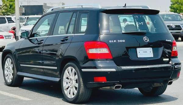 BENZ GLK300 | 4 MATIC | 2010 | ONLY | 75332 KM | JAPAN IMPORT | CLEAN TITLE