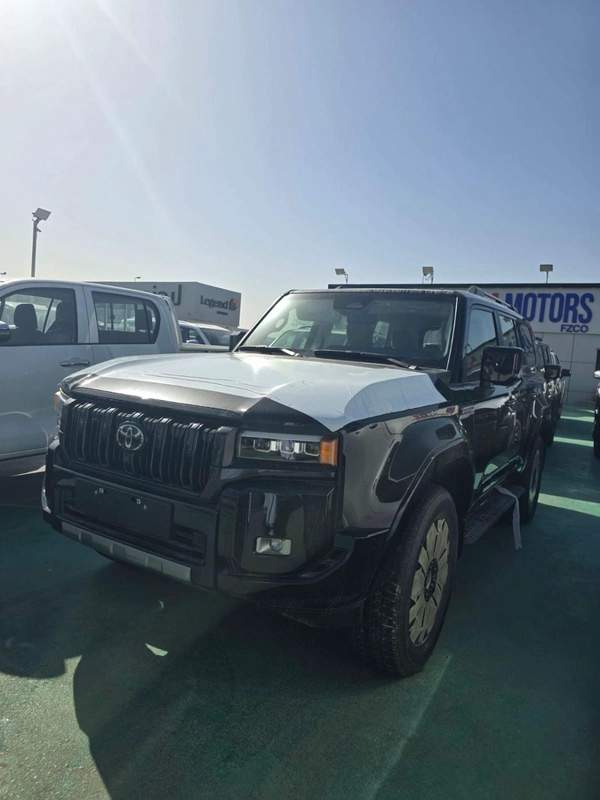 Toyota Prado Toyota Land Cruiser – 2.4L Turbo – 275 HP – 4WD – 7 Seater