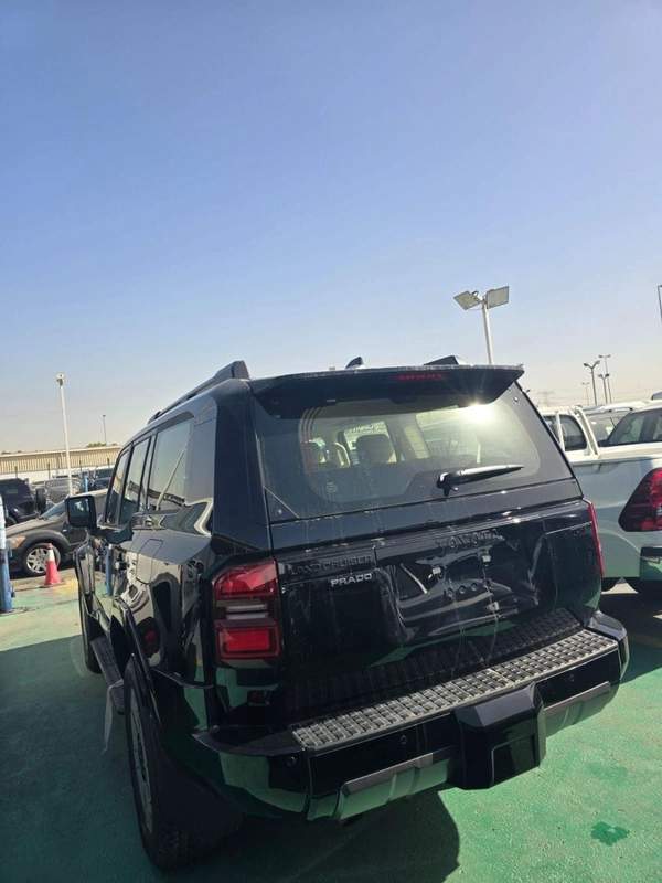 Toyota Prado Toyota Land Cruiser – 2.4L Turbo – 275 HP – 4WD – 7 Seater