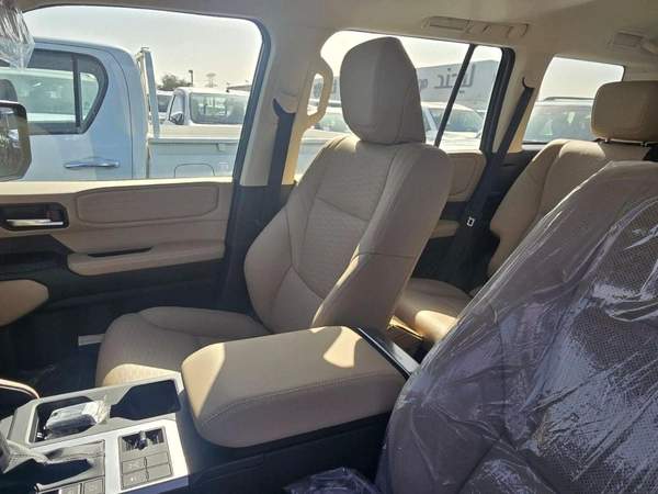 Toyota Prado Toyota Land Cruiser – 2.4L Turbo – 275 HP – 4WD – 7 Seater