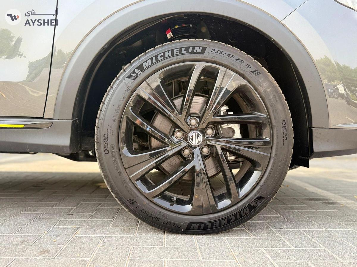 MG RX5 Luxury-18-18