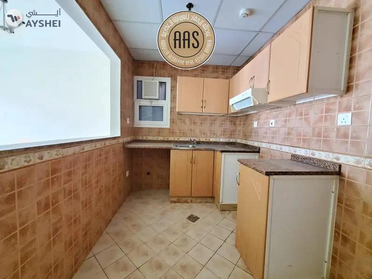 Prime Location | Near Rta Bus Stop | 1BHK Available For Rent-14-14