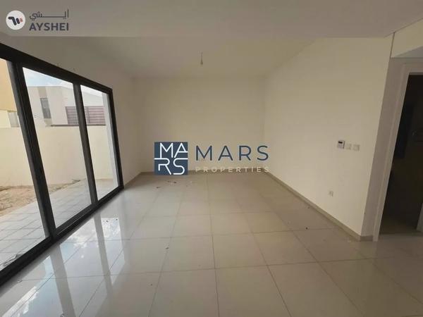 03 Bedrooms With Maid Room Available for Rent In Nasma Residence