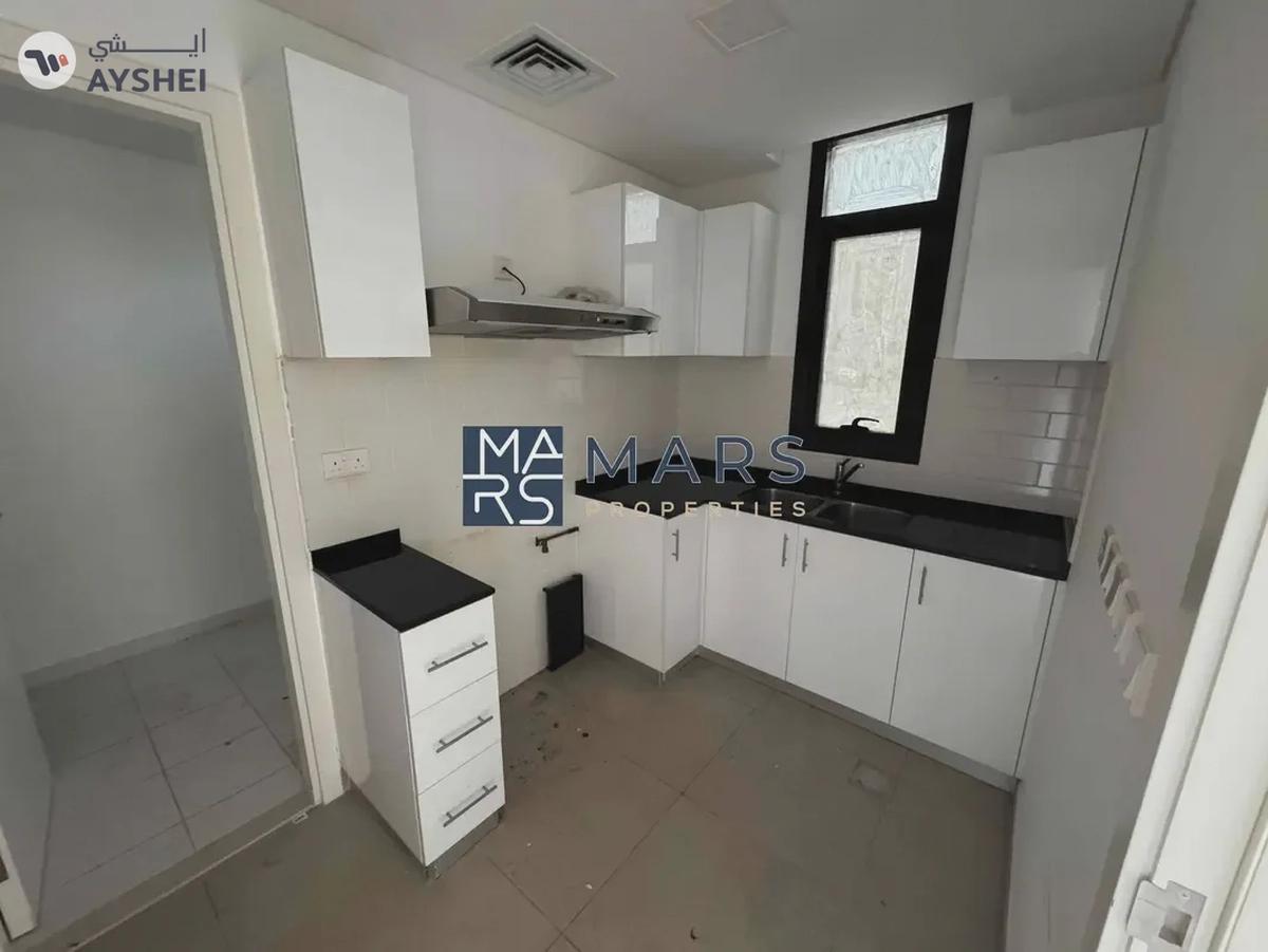 03 Bedrooms With Maid Room Available for Rent In Nasma Residence-16-16