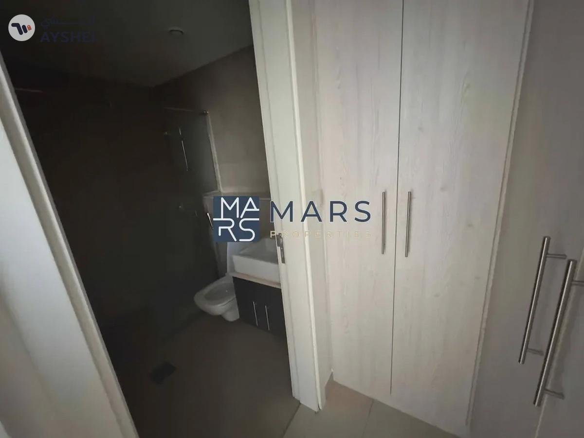 03 Bedrooms With Maid Room Available for Rent In Nasma Residence-5-5
