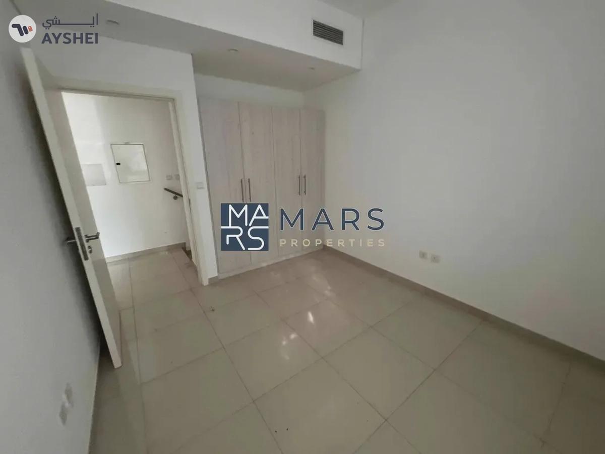 03 Bedrooms With Maid Room Available for Rent In Nasma Residence-6-6