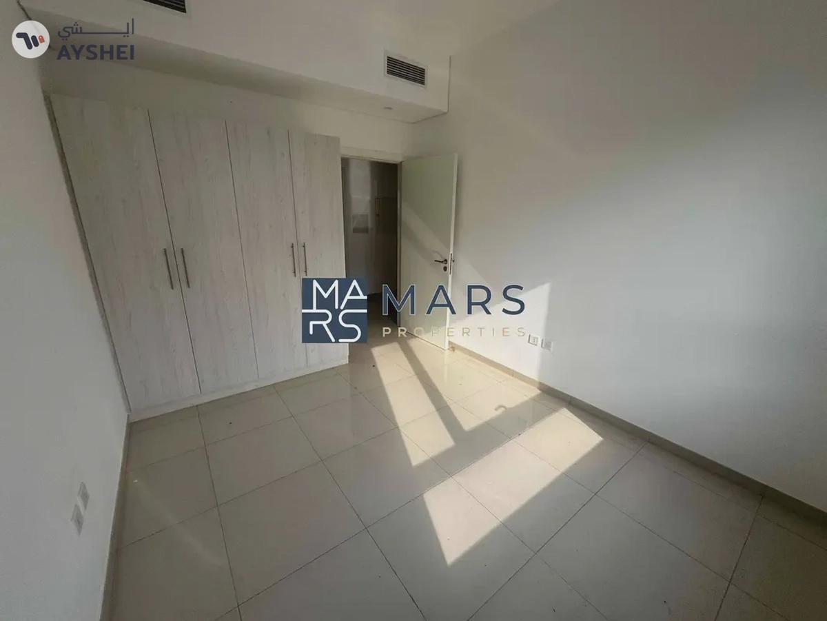 03 Bedrooms With Maid Room Available for Rent In Nasma Residence-8-8