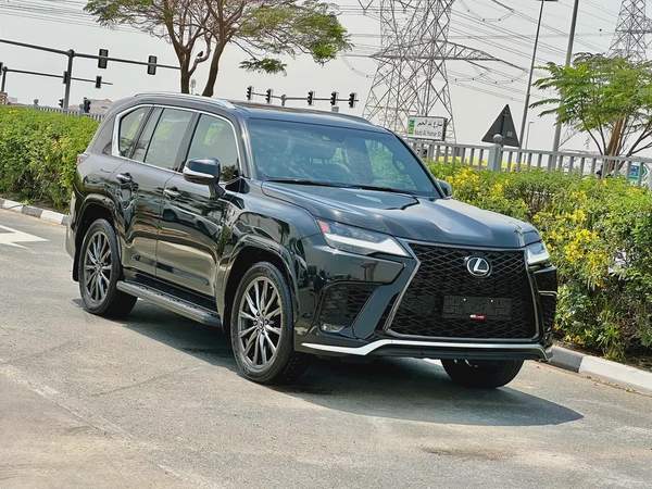 2023 Lexus LX 600 F Sport - GCC Specs
