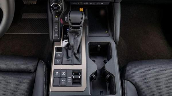 Toyota Prado FULL OPTION 2.8 L