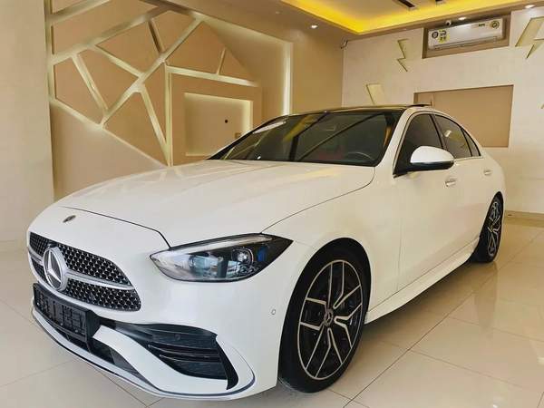 للبيع مرسيدس C200 موديل 2022 مواصفات خليجية