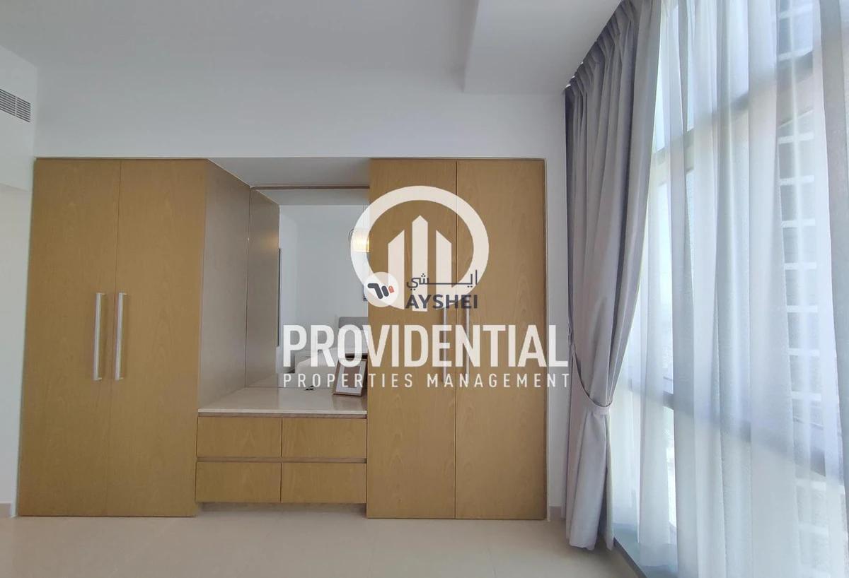 APARTMENT FOR RENT IN ETIHAD TOWER 4, ETIHAD TOWERS-18-18
