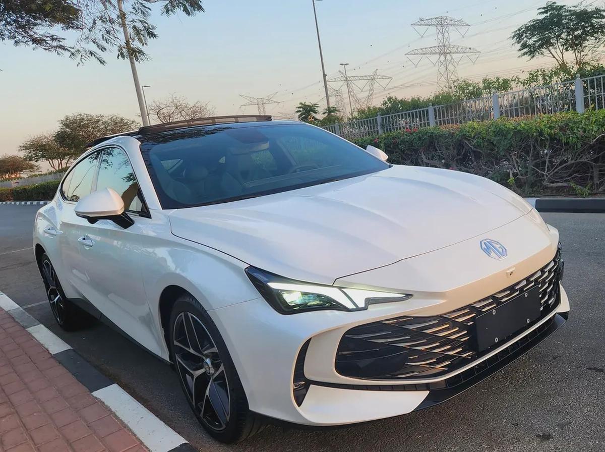 MG7 1.5 Turbo Full option | 2024 GCC Zero KM-2-2