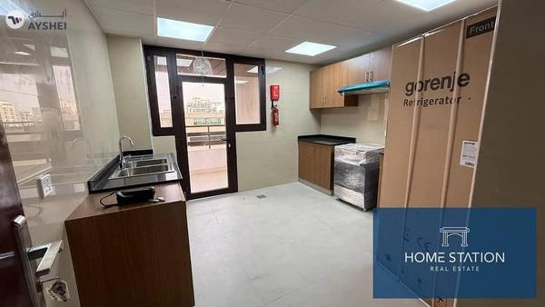 White Swan Tower, Sheikh Zayed Road, Dubai