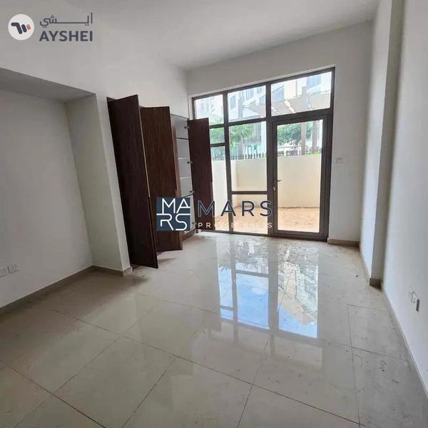 The Stunning Studio Apartment with Terrace in Uptown